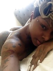 Ebony selfi sluts picture